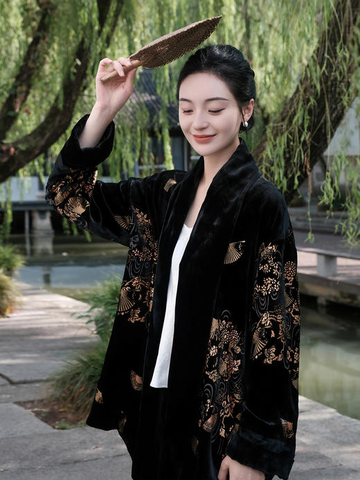 盛唐牡丹|黑色丝绒烫金开衫外套 商品图0