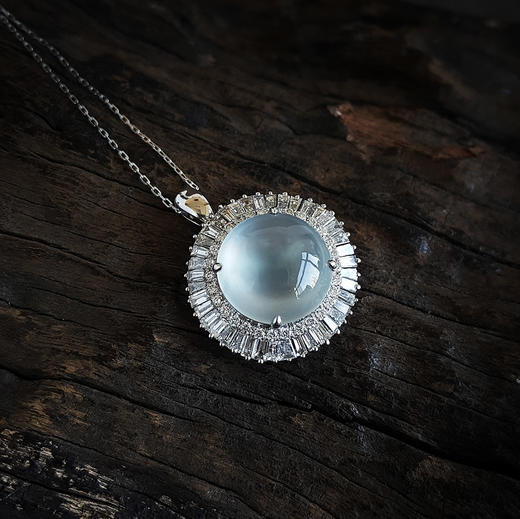 【天然正品】A货翡翠AU750收藏级白金豪镶钻镶天然高冰种蛋面翡翠吊坠项链、戒指两用款吊坠：26.3*21.3*12.0MM女士现售价：33300！281024XY13 商品图8