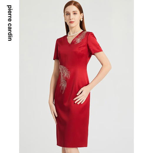 皮尔卡丹女装连衣裙红色刺绣端庄V领短袖场合宴会裙P2206D2081T0
 商品图1