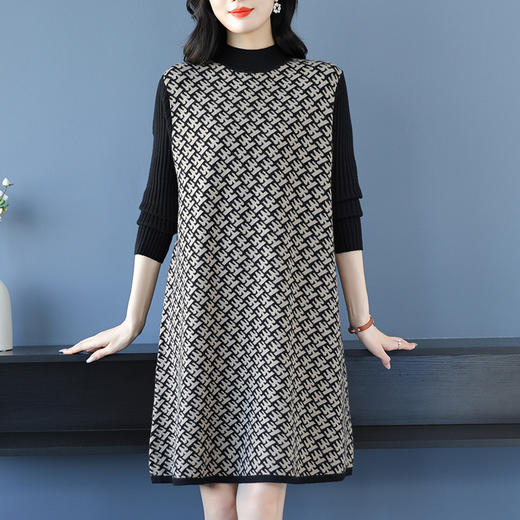CC-16-9211秋冬提花中长款连衣裙女大码过膝配大衣针织打底毛衣裙 商品图2