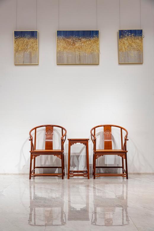 红桥红  家具严选  缅甸花梨（大果紫檀）【藤面 恭王府 寿字纹 圈椅 三件套】 商品图0