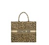 DIOR迪奥 BookTote系列 Mizza豹纹刺绣 帆布购物袋手提包女款米色 商品缩略图0