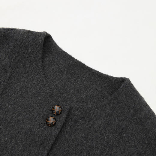 绵羊毛气质优雅长款大衣女秋冬呢料外套配围巾V0042971 商品图5