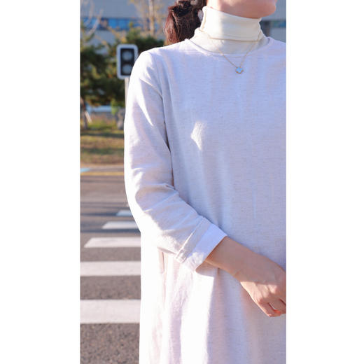 【抖音专属】中长款连衣裙（24807065莲子白-设计师） 商品图2