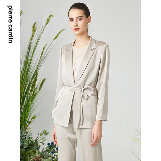 皮尔卡丹女装高级缎面商务通勤知性气质西服外套P3105U3068M2
 商品图1