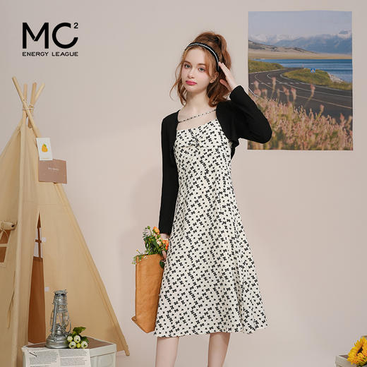 mc2贝壳衫印花吊带裙两件套裙2024春秋新款碎花吊带连衣裙女装 商品图1