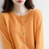 【绒叶依品针织圆领小开衫】15色可选,修饰身 材比例,松而有度,气质干净,落落大方,适度松 分享 量,上身没有负担感 商品缩略图1