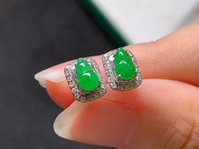 18K金冰阳绿葫芦耳钉