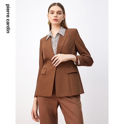 皮尔卡丹女装时尚秋冬美拉德色通勤干练西服外套P3348U3959M0
 商品图3