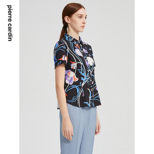 皮尔卡丹女装春夏季新款简约印花真丝衬衫P2222A2024N3
 商品图1