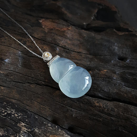 【天然正品】A货翡翠AU750收藏级白金镶钻镶天然高冰种葫芦造型翡翠（福禄双全）吊坠项链33.7*19.2*6.9MM（皆取最大值）中性现售价：10800！281024XY12 商品图2