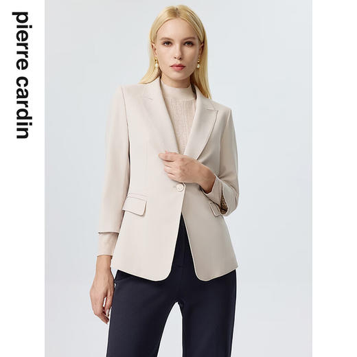 皮尔卡丹女装西装春秋浅米色宽松商务职业西服上衣P3216U3075M1
 商品图3