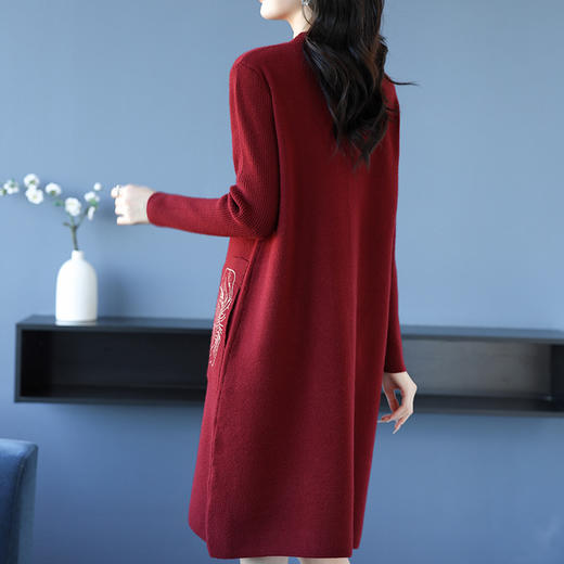 CC-16-9206时尚提花半高领秋冬季新款女士连衣裙套头洋气减龄上衣针织毛衣裙 商品图3