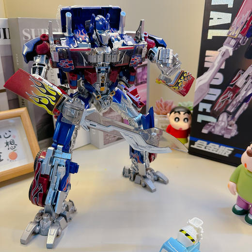 【合金款可变形 沉甸甸的爱】擎天合体司令官变形机器人正版合金版手办 星际首领 主题+双刀 擎天柱模型30cm 高档礼盒 商品图1