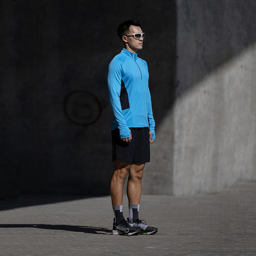 身体智慧 BODYWIT 男款 快干透气 跑步保温长袖 商品图2