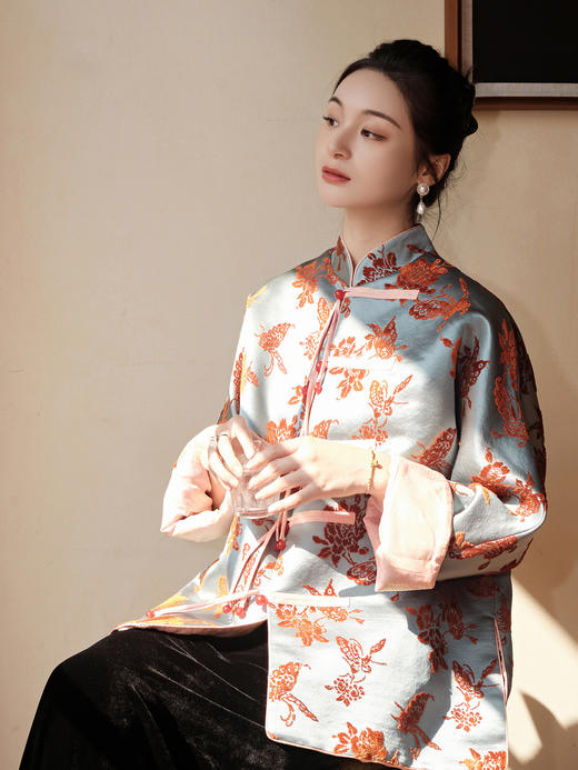 盛唐牡丹| 蝶恋花漳缎铁锈红色外套 商品图5