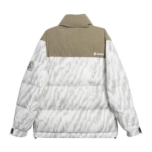 【新品上新】HX 冬季短款立领羽绒服字母点缀S100444103101 商品图2