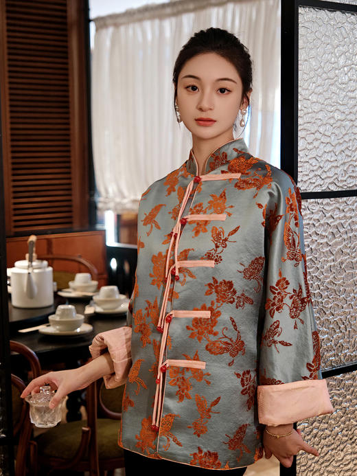 盛唐牡丹| 蝶恋花漳缎铁锈红色外套 商品图0