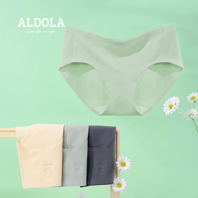 雅黛丽内裤女生纯棉薄款无痕贴合中腰三角裤少女风短裤头女