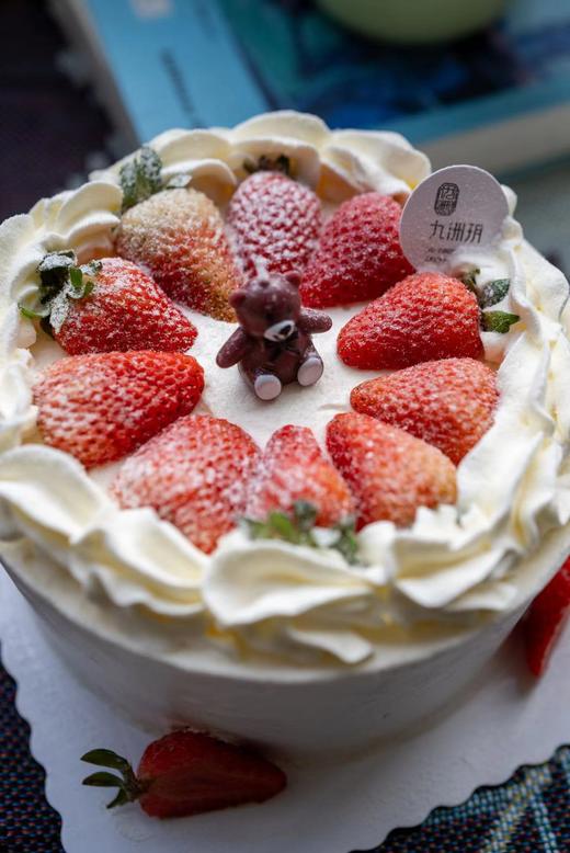 小熊吃草莓 商品图1