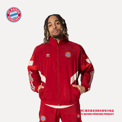 【官方正版】拜仁慕尼黑足球俱乐部 | 红色拉链外套户外防风保暖夹克休闲男女款 商品图3