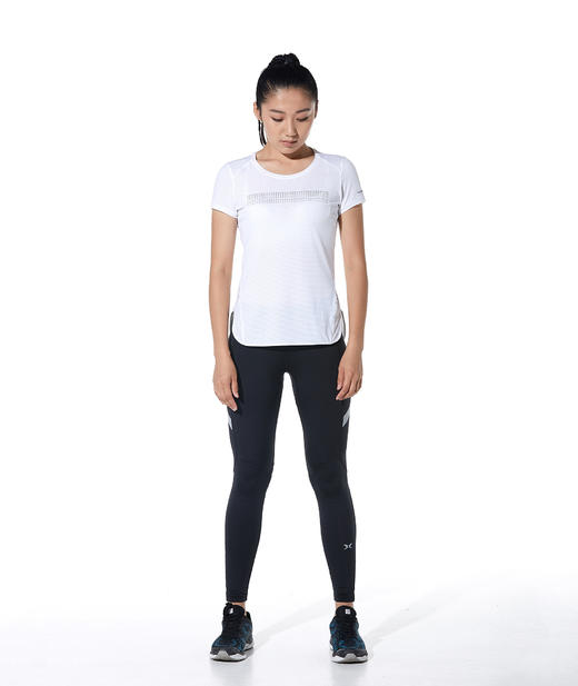 身体智慧 BODYWIT 女款 WIT.极 跑步短T 商品图1