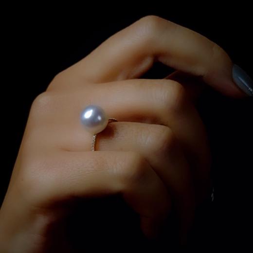 18k镶嵌澳白珍珠戒指 商品图0