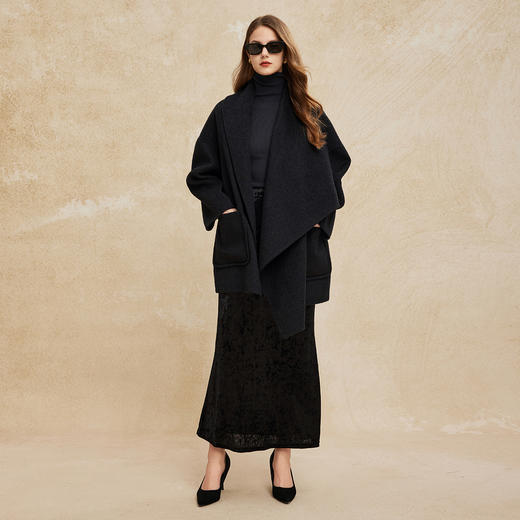 PH954斯尔丽24新款高支羊毛双面呢不对称翻领设计感松弛廓形大衣 商品图7