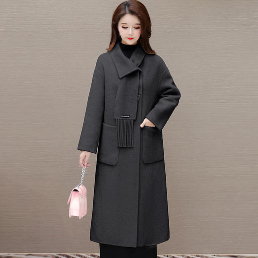 秋冬新款设计款通勤时尚气质围巾毛呢大衣修身呢子外套QYM-AH-24A2250-L 商品图2