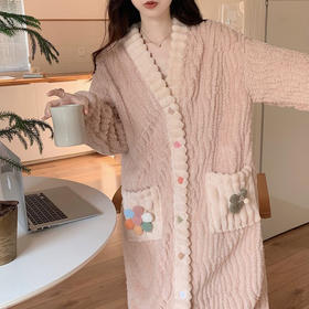 严选彩虹睡袍女秋冬款珊瑚绒宽松保暖加厚长款睡衣甜美开衫家居服