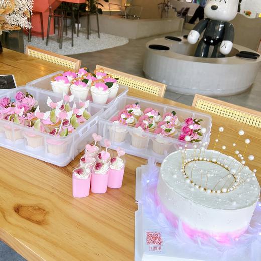 粉色羽毛简约甜品台 商品图5
