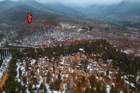 12月1日 少林寺功夫人像、探访中国顶级古建、”非遗”打铁花、独特城堡教堂、云丘山冰洞8天摄影团