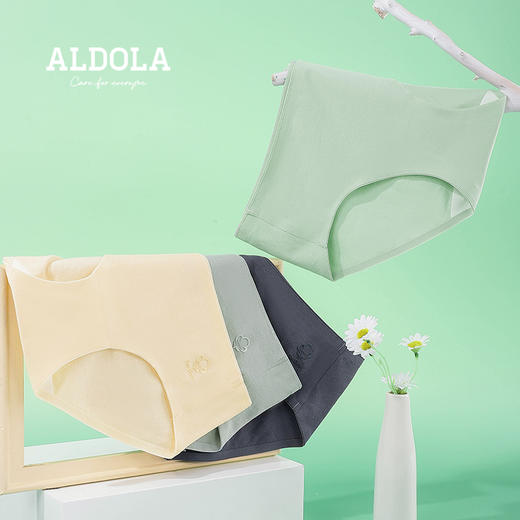 雅黛丽内裤女生纯棉薄款无痕贴合中腰三角裤少女风短裤头女 商品图4