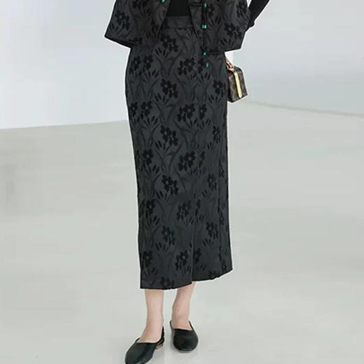 【清仓不退换】【高品质私服】【新中式提花松紧腰开叉半裙】质感舒适柔软但自带筋骨【无标出货 介意慎拍】 商品图0