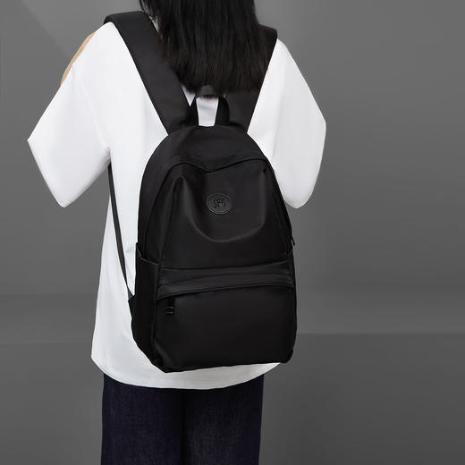 Safiya/索菲娅2024轻便初高中大学生大容量出门旅游双肩包背包 SF42215231 商品图2