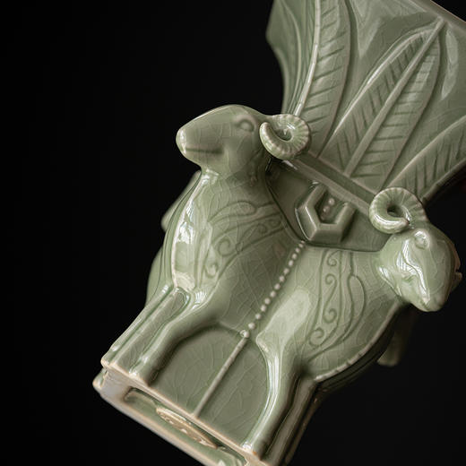 汝山明汝瓷摆件花瓶四羊方尊 大师手作创意客厅仿古摆件汝窑开片可插花 商品图1