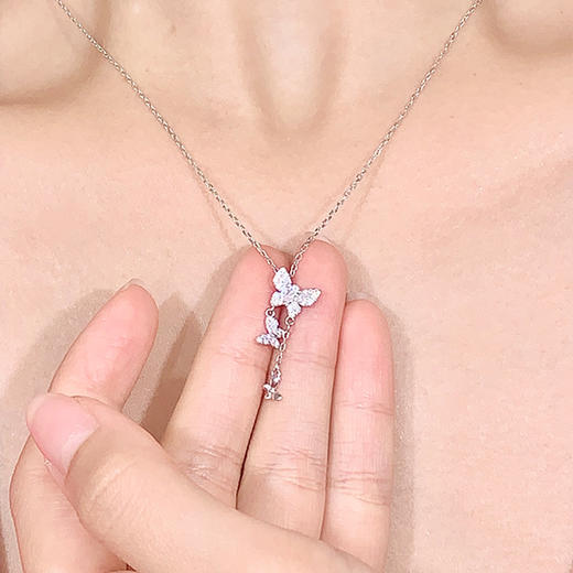 卡蒂罗/KADER 翩蝶引梦项链 星光蝴蝶造型轻奢高级感 精致简约个性ins冷淡风锁骨链 满钻璀璨闪耀 925银 商品图1