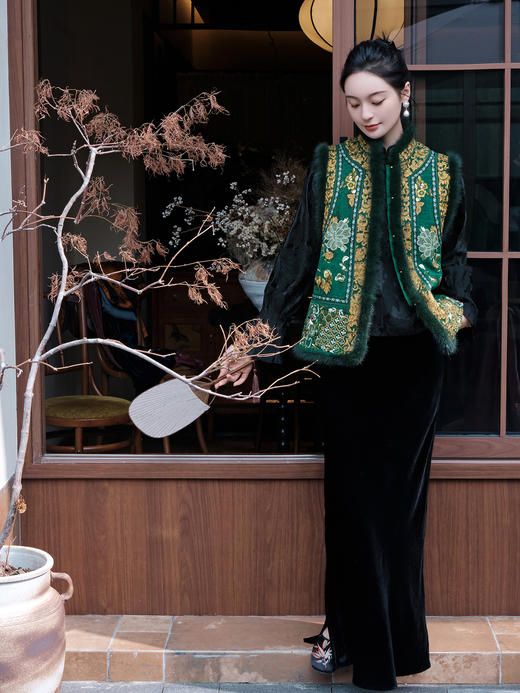 双11惠享 |盛唐牡丹| 福寿牡丹水貂毛坎肩-绿色[特价品] 商品图10