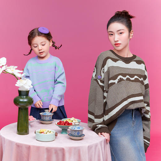 测评推荐-年衣 蛇么都旺2025年亲子款童装毛衣女款 冬季保暖针织衫毛衫 商品图4