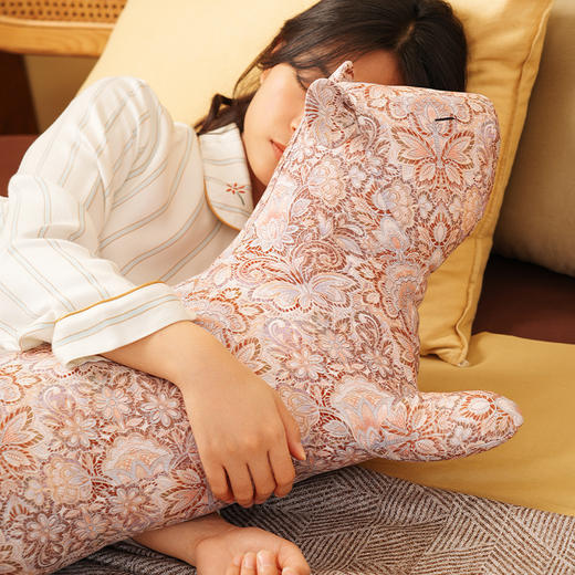 卢花系列卡皮吧啦搂睡抱枕夹腿睡觉专用大人软长条创意床上孕妇玩偶可拆洗 商品图1