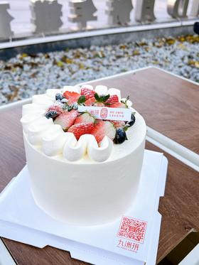 莓莓弯弯