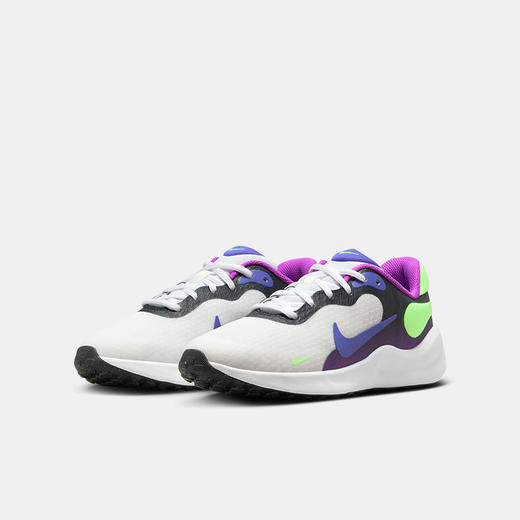 Nike Revolution 7 (GS) 大童运动童鞋 FB7689 商品图4