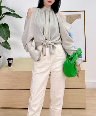 S1【设计感露肩衬衫】臣禾【62%醋酸38%聚酯】小众衬衣K221053102【奥莱】 商品图1