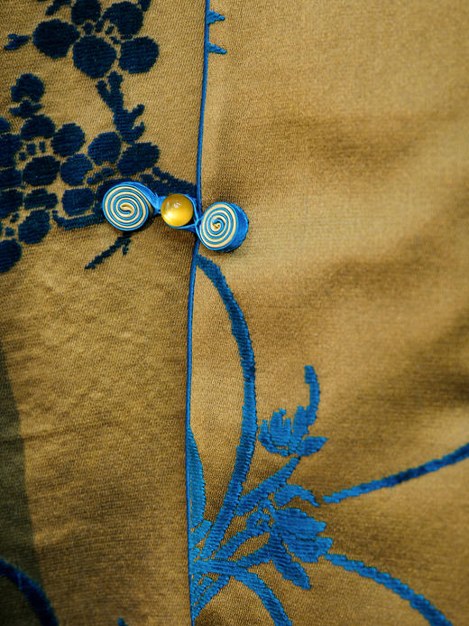 暂不上架|盛唐牡丹|梅兰竹菊漳缎偏襟外套-钉珠款（钉珠花纹随机） 商品图4