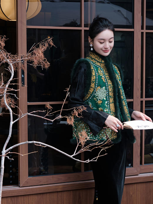 双11惠享 |盛唐牡丹| 福寿牡丹水貂毛坎肩-绿色[特价品] 商品图11