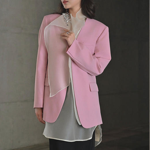 【顺丰包邮】01727 洛诗琳假两件设计感欧根纱拼接粉色西装外套226852 商品图2