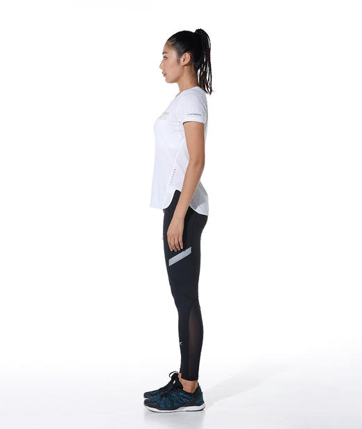 身体智慧 BODYWIT 女款 WIT.极 跑步短T 商品图3