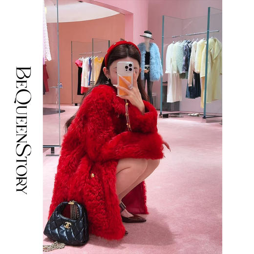 【大货捡漏，不退不换】  【盛世红颜】本命红托斯卡纳皮毛一体中长款保暖外套 商品图4