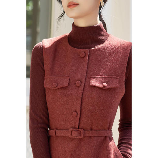 米思阳2025冬季新款气质女神范复古套装轻奢羊毛打底连衣裙两件套4522 商品图4