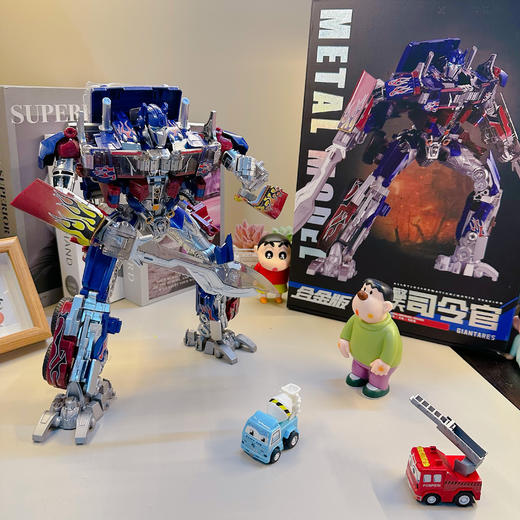 【合金款可变形 沉甸甸的爱】擎天合体司令官变形机器人正版合金版手办 星际首领 主题+双刀 擎天柱模型30cm 高档礼盒 商品图2